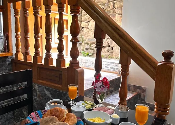 Rumiwasi Boutique * Ollantaytambo